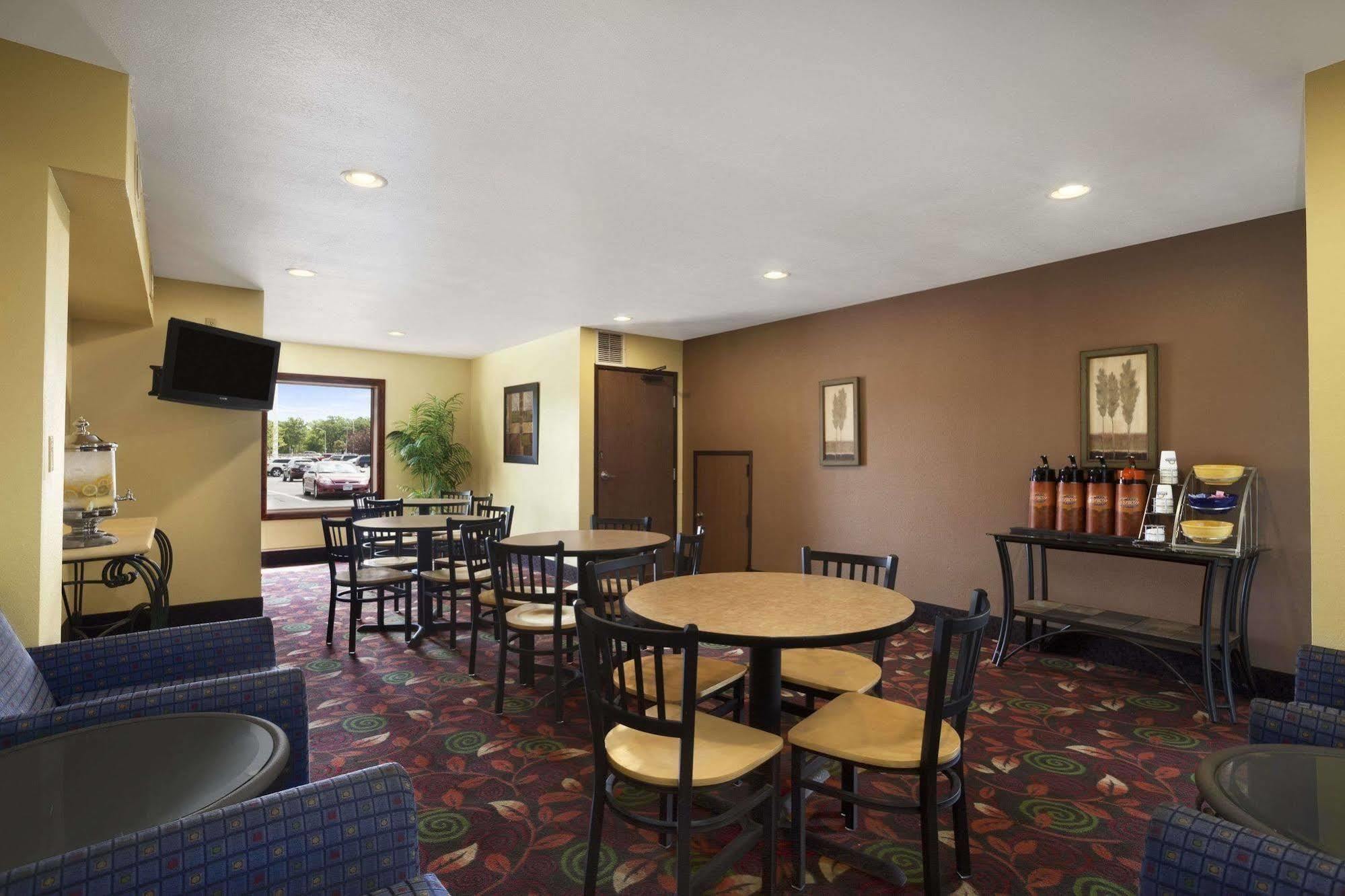 Days Inn By Wyndham Austin Exterior foto